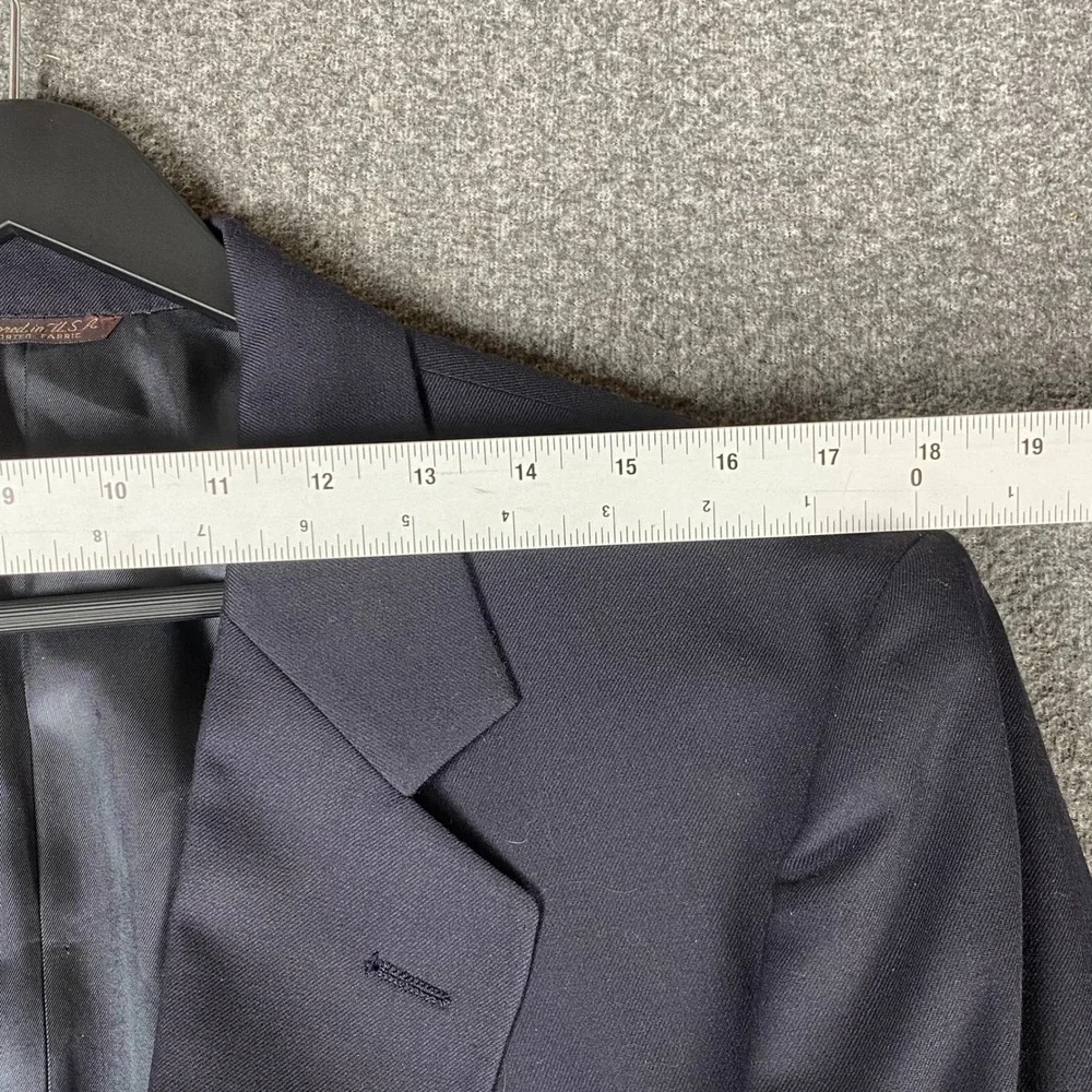 Vintage Nordstrom Mens Navy Blue Two Button Blazer‎ Gold Crest Buttons USA 40R